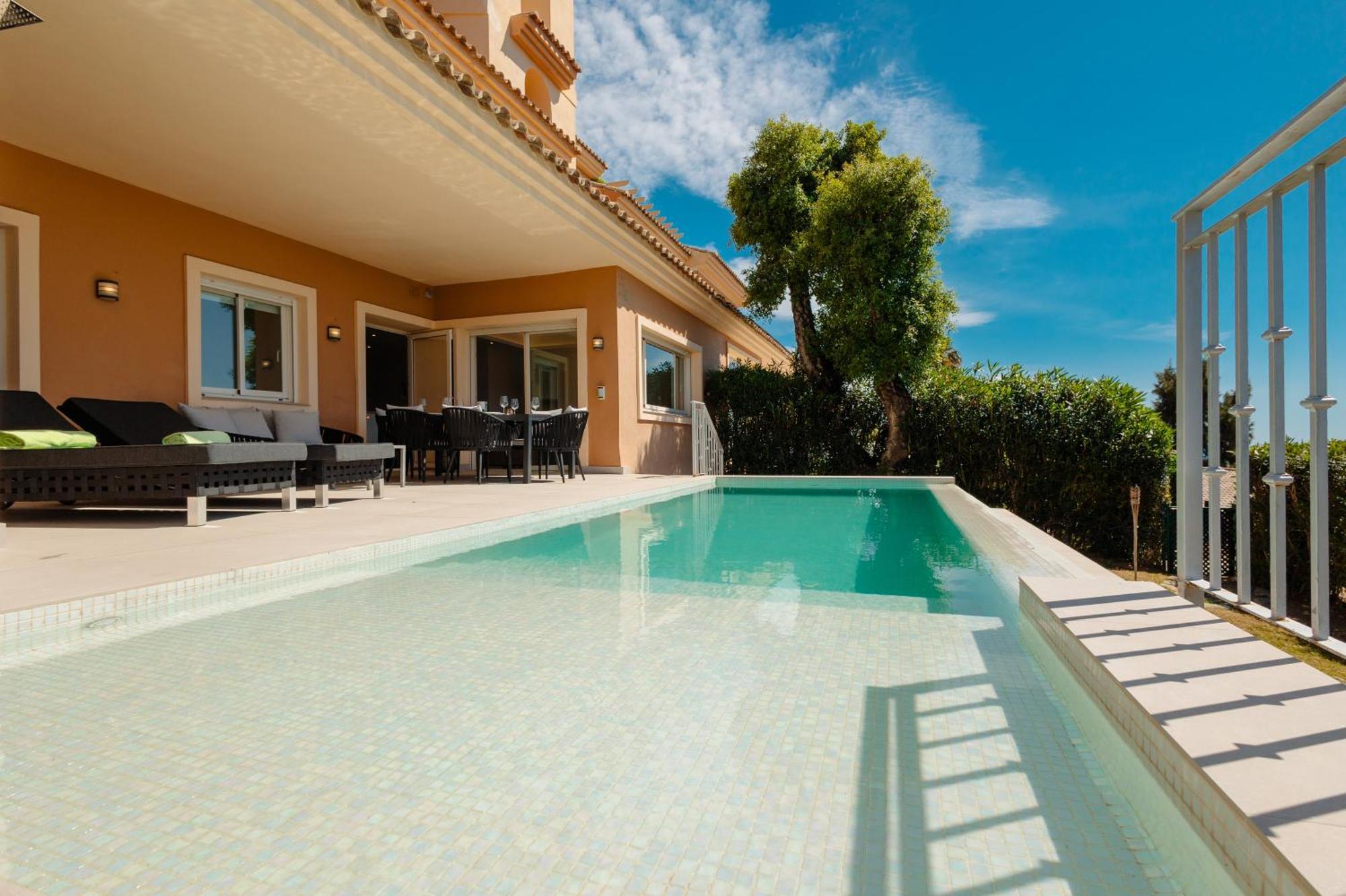 Apartament Private Heatable Infinity Pool With Sea Views In La Mairena, Marbella Sitio de Calahonda Zewnętrze zdjęcie